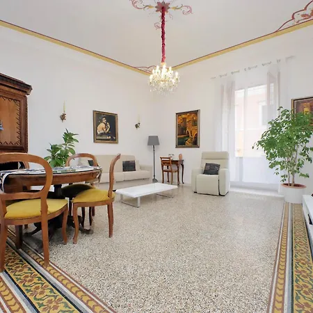 Treasurerome Carmen Appartamento