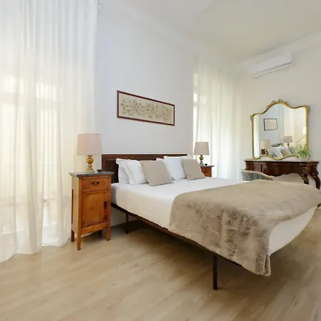 Treasurerome Opera & Trevi 2br روما