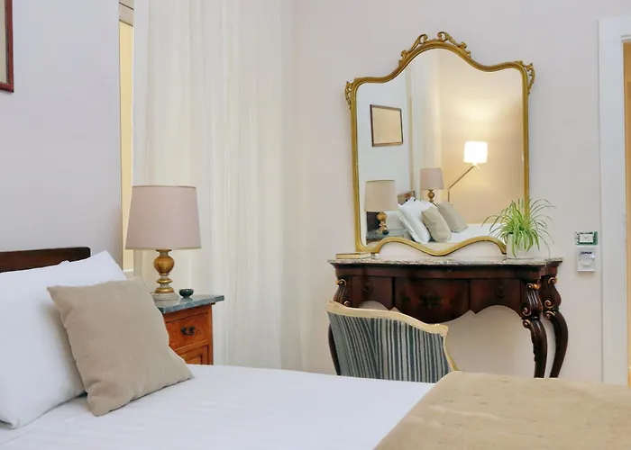 Lejlighed Treasurerome Opera & Trevi 2br