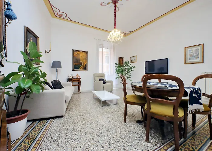 Treasurerome Opera & Trevi 2br Lejlighed *