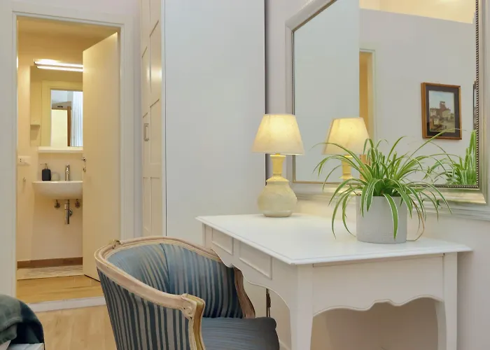 Treasurerome Opera & Trevi 2br * Rom