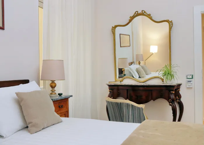 Lejlighed Treasurerome Opera & Trevi 2br